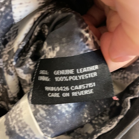 EUC Wilson Leather asymmetric jacket - Picture 6 of 8